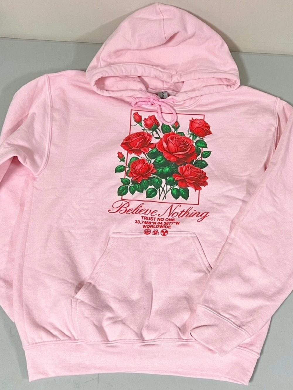 Pink ‘Believe Nothing Trust No One’ Floral Pullover Sweatshirt Hoodie Size S 🌹✨